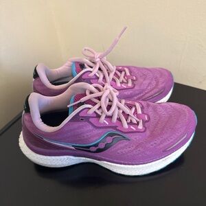 Saucony Women's Purple/Pink Running Sneakers